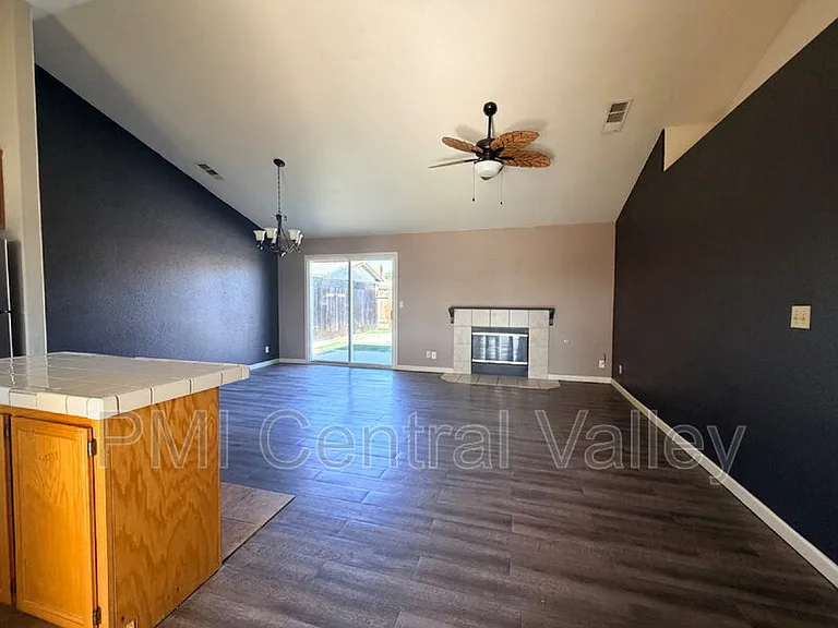 3492 Gerald Ct — Photo 8