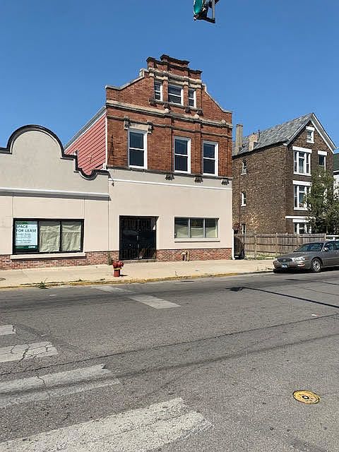 1st image of 2556 S Albany Ave #2