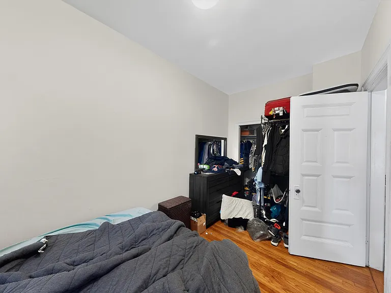 1069 Beacon St #5 — Photo 2