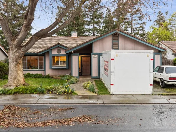 1517 January Dr, Modesto, CA 95358