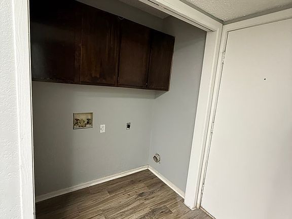 5th image of 924 N 7th St