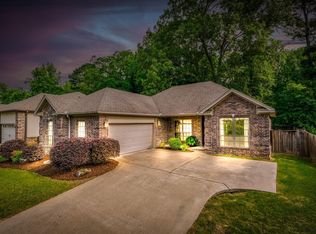 10 Ponds Edge Ln, Alexander, AR 72002