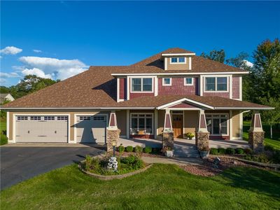 907 Sandalwood Drive, Altoona, WI, 54720