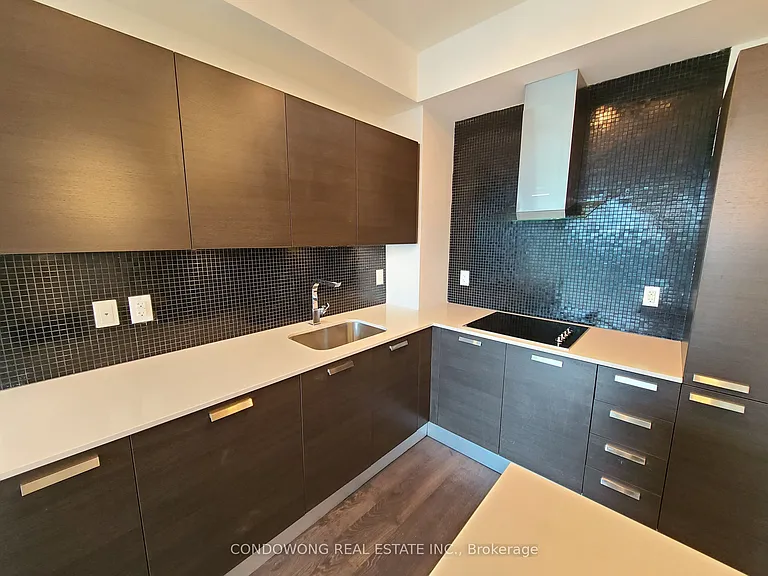9 Bogert Ave #3709 — Photo 2
