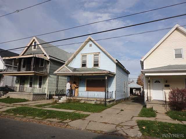 1st image of 50 Landon St