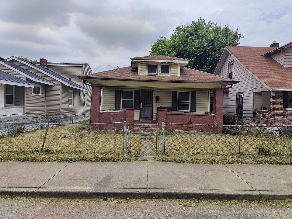 1st image of 1258 N Belleview Pl