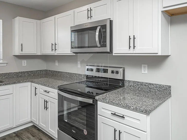 540 Woodland Cir — Photo 19