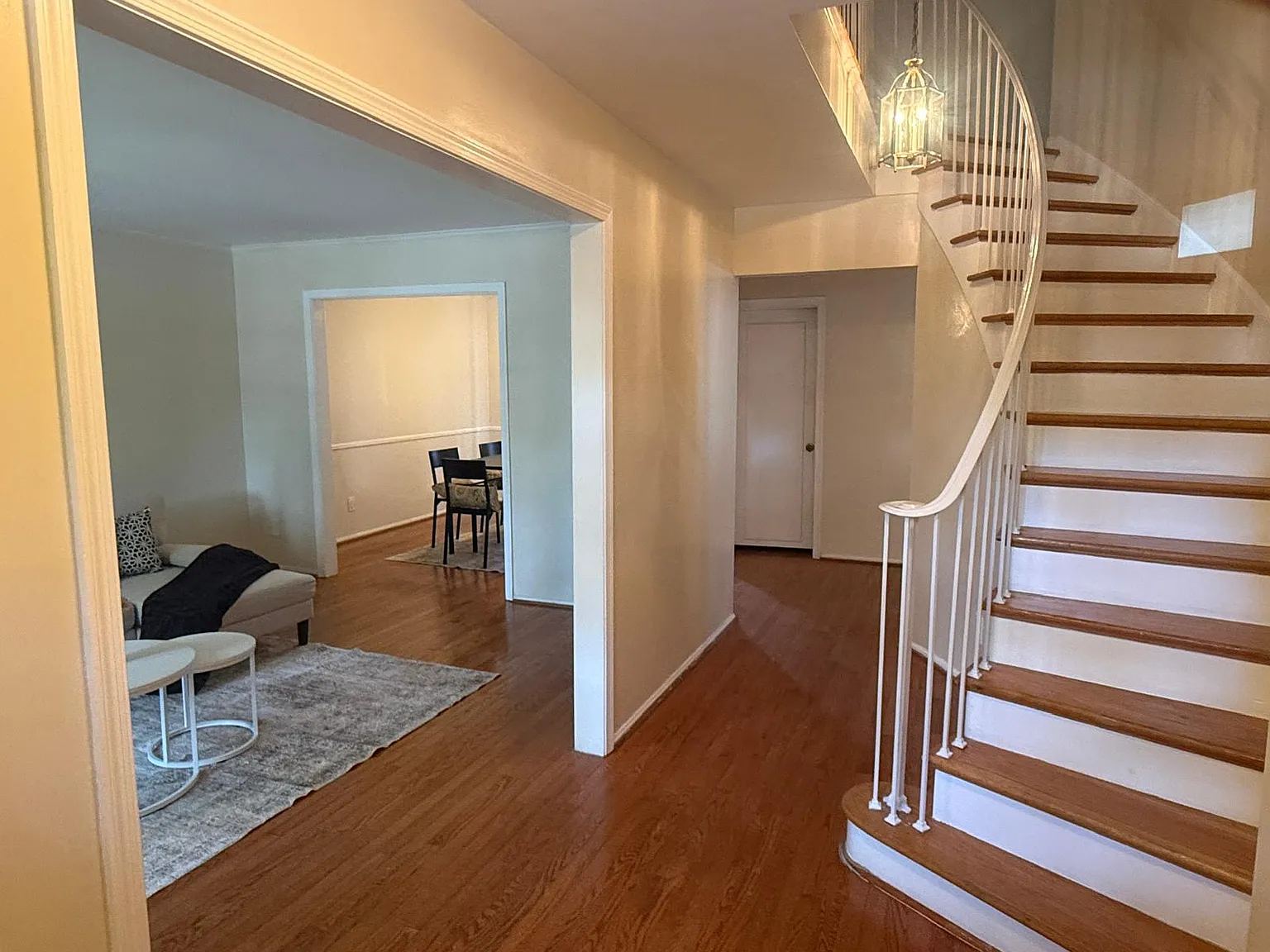 4 bed, 2800 sqft, $950 — Photo 3