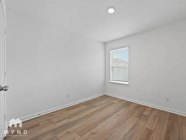 10853 Quinn Ct — Photo 18