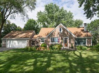 1175 Alfred St, Brookfield, WI 53005