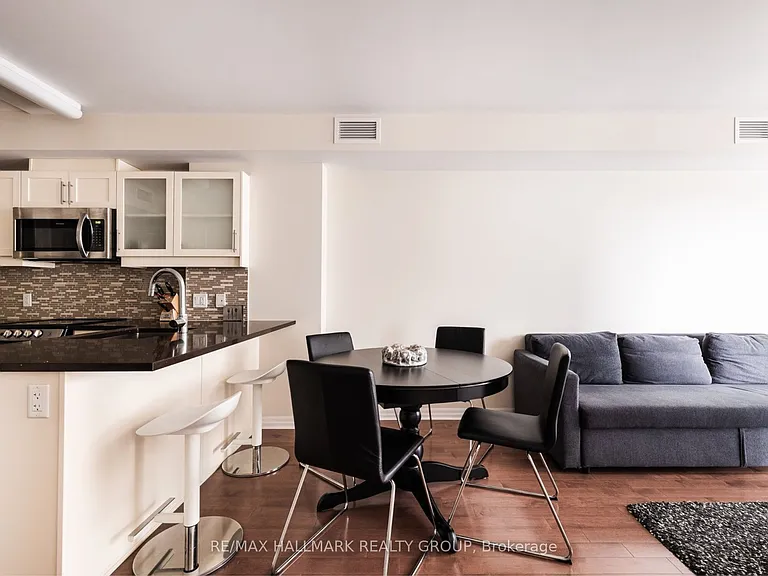195 Besserer St #2106 — Photo 4