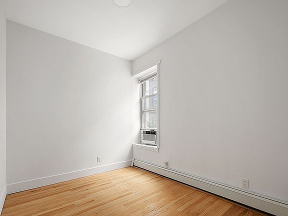 2nd image of 146 10th Ave #6