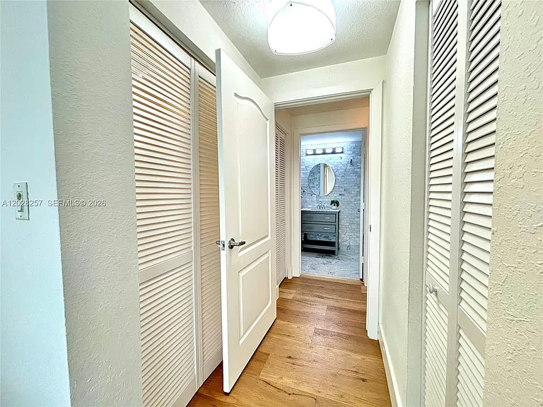 500 NE 29th St #601 — Photo 17