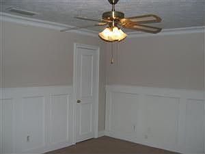 4th image of 1106 Trinidad Ln