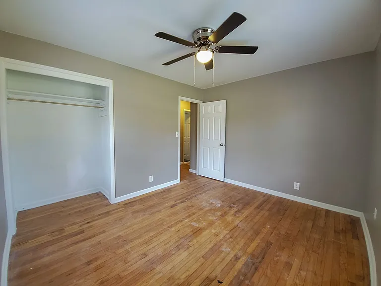 519 E Anna St — Photo 21