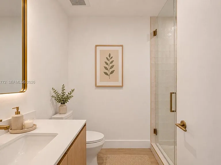 90 NE 32nd St #211 — Photo 14
