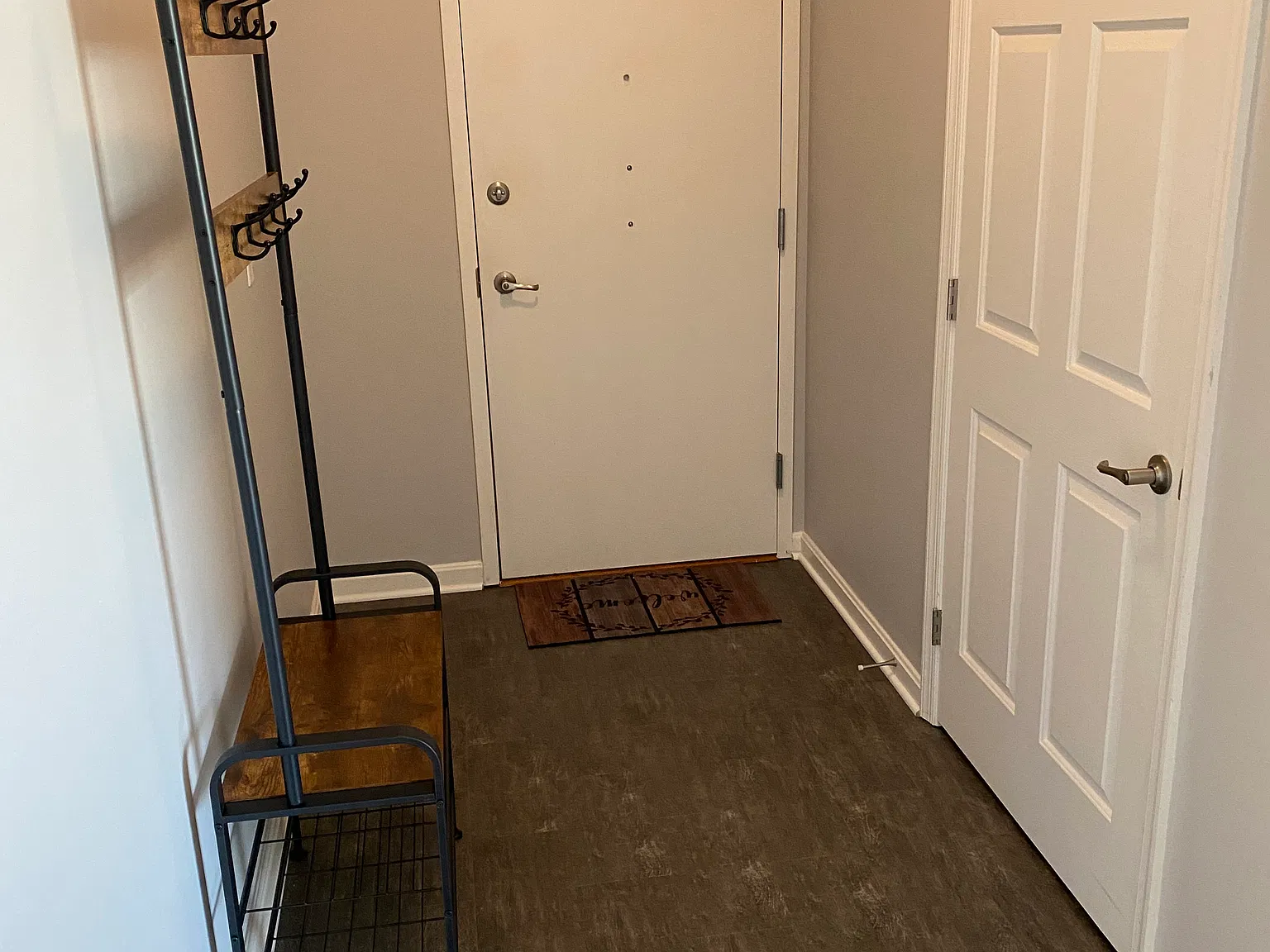 2 bed, 1.5 bath, 1336 sqft, $2,000 — Photo 3