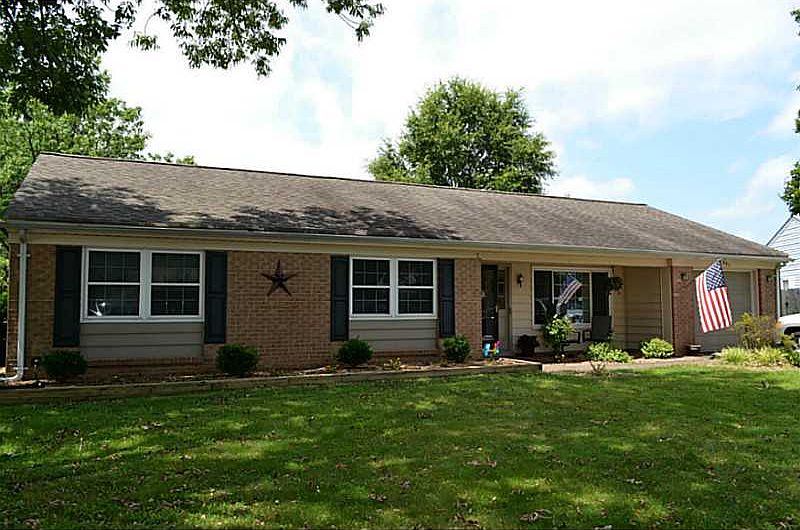 1st image of 601 Bishop Ct