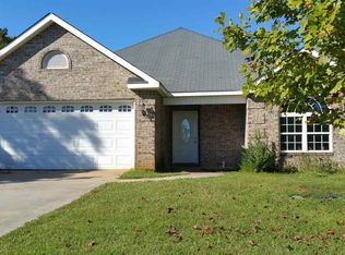 303 Monticello Dr, Byron, GA 31008