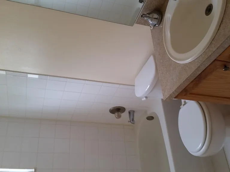 460 Fleming Ave — Photo 9