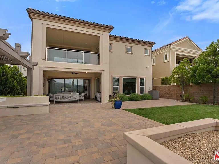 11925 N Ricasoli Way — Photo 43