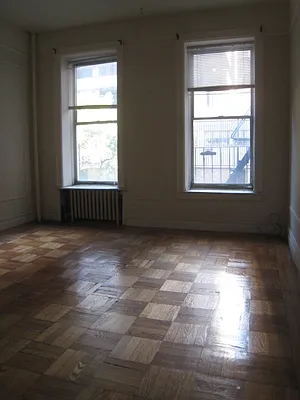 Rented by City Connections Realty | media 15