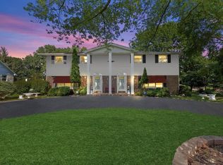 170 N Brookfield Rd #170, Brookfield, WI 53045
