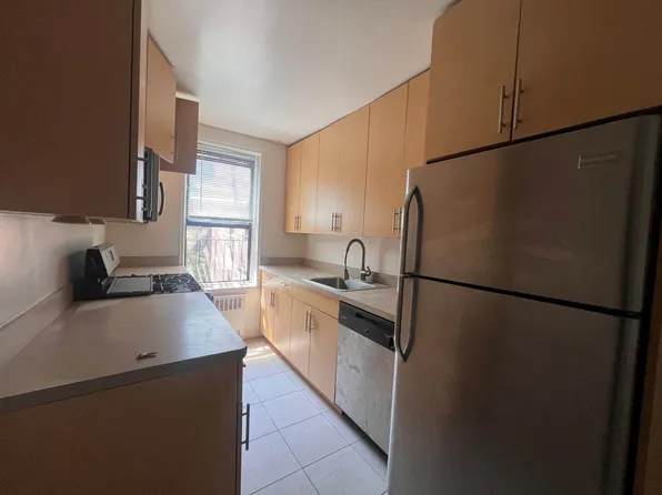 104-20 68th Dr #B44, Queens, NY 11375