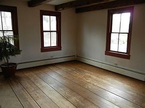 Eat in section of kitchen