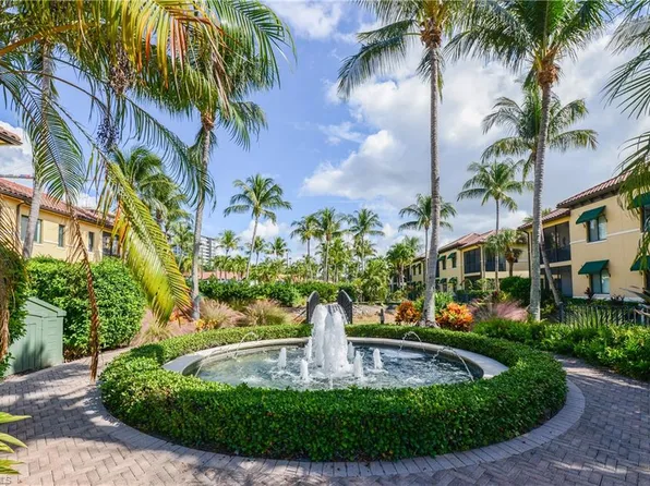 1045 Sandpiper ST #G203, NAPLES, FL 34102