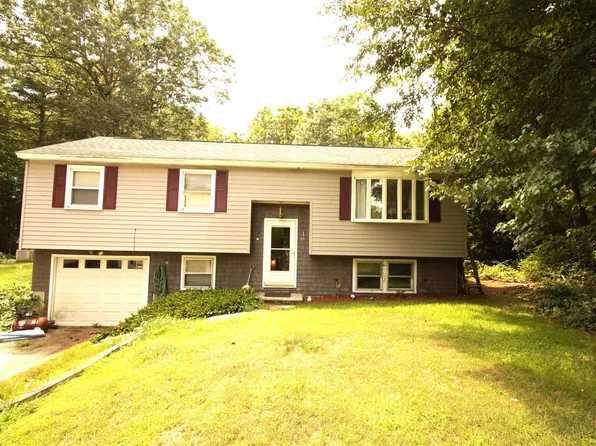 19 Mike Lane, Litchfield, NH 03052
