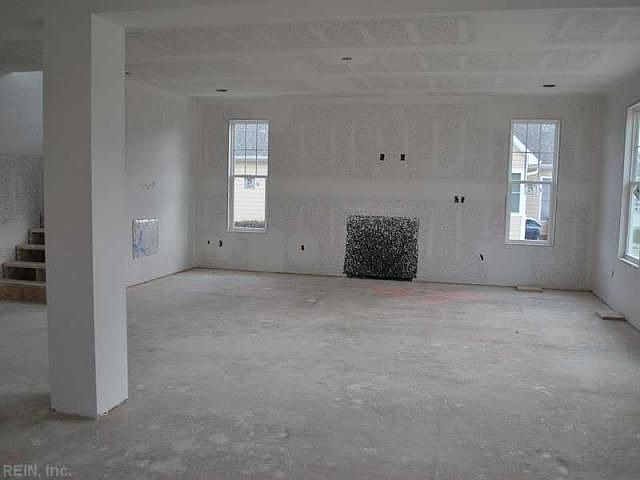 2nd image of 614 Flatrock Ln