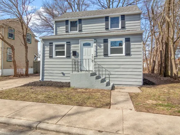 6142 Ray Ave, Hammond, IN 46320