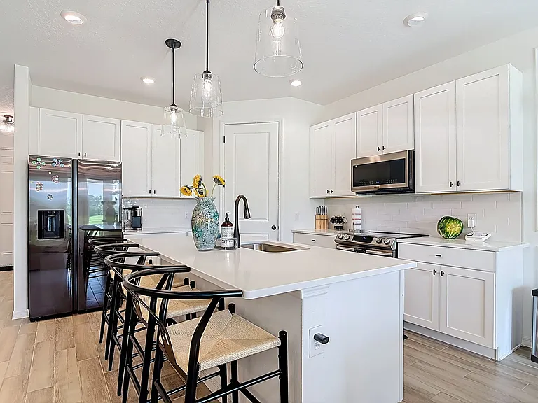 1348 Sterling Pointe Dr — Photo 32