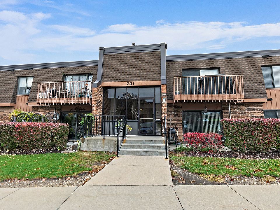 1st image of 721 Tipperary Ct APT 1C