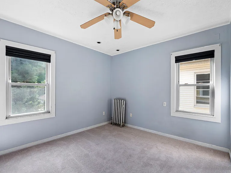 21 Cabot St #2 — Photo 10