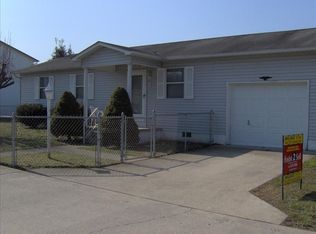 3 Connie Ln, Winfield, WV 25213