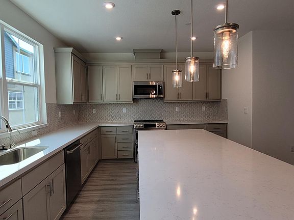 5th image of 1710 Pedrozzi Cir