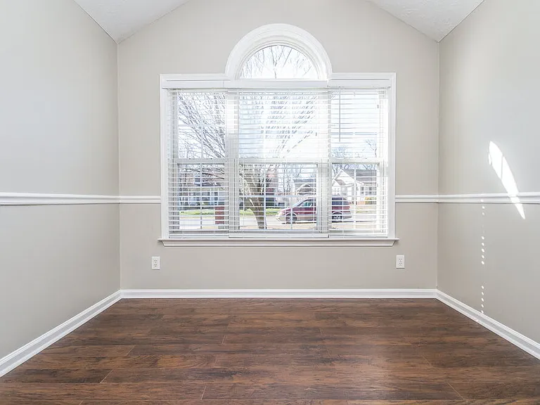 1238 Cason Trl — Photo 4