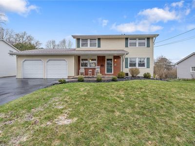 219 Riverdale Rd, Liverpool, NY, 13090