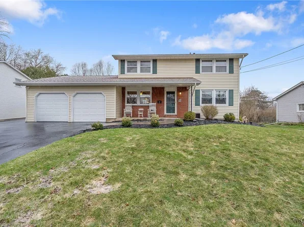 219 Riverdale Rd, Liverpool, NY 13090