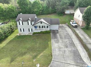 4009 Pecanwood Dr, Oxford, AL 36203