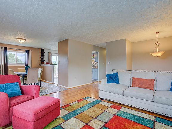 5th image of 3772 Kentland Dr