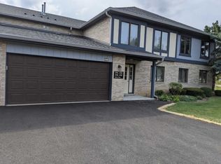 2741 Harbor Dr #2741, Joliet, IL 60431