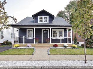 16 Roosevelt Pl, Newburgh, NY 12550