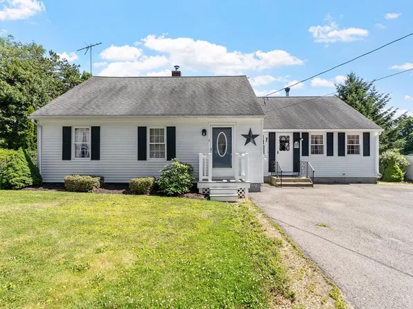 2 Highland Park Rd, Rutland, MA 01543