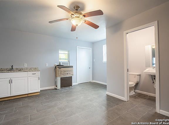 2nd image of 1935 E Drexel Ave #2