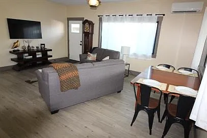 1052 Kahili Pl — Photo 4