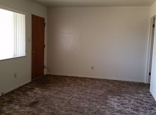 812 Chestnut St, Turlock, CA 95380