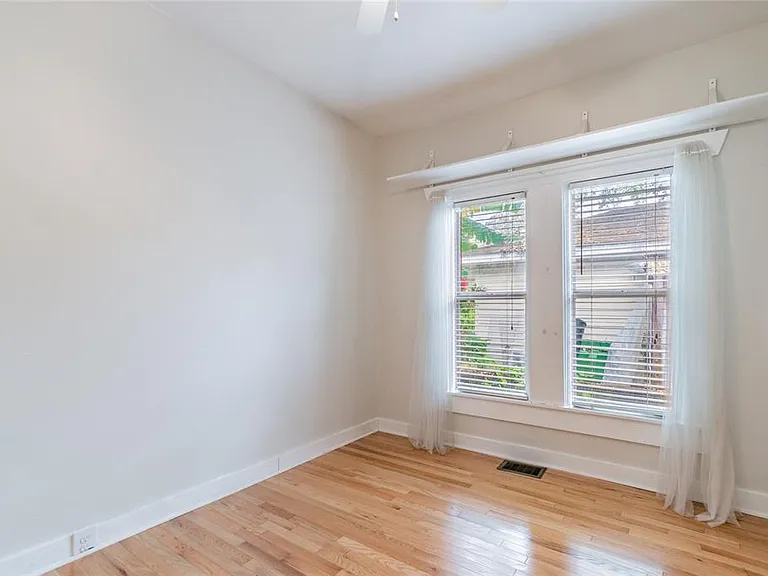 317 W Jean St — Photo 24